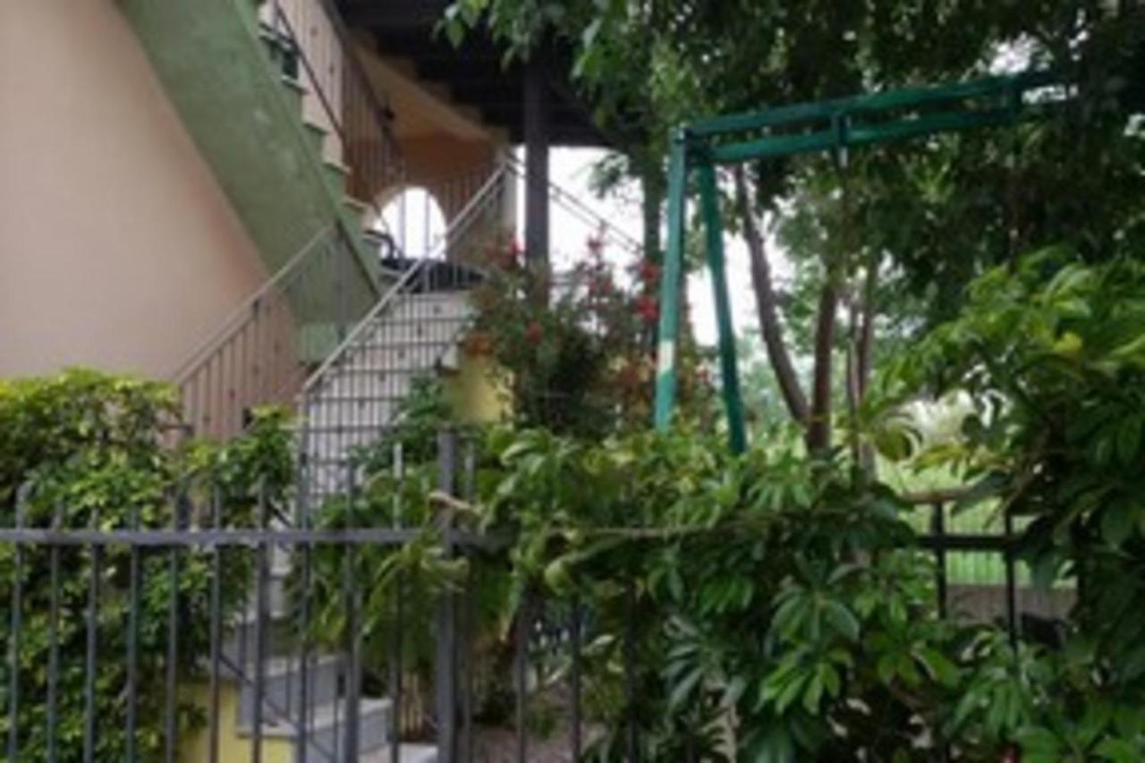 Deiana's Apartment - Cardedu Beachside Exterior foto